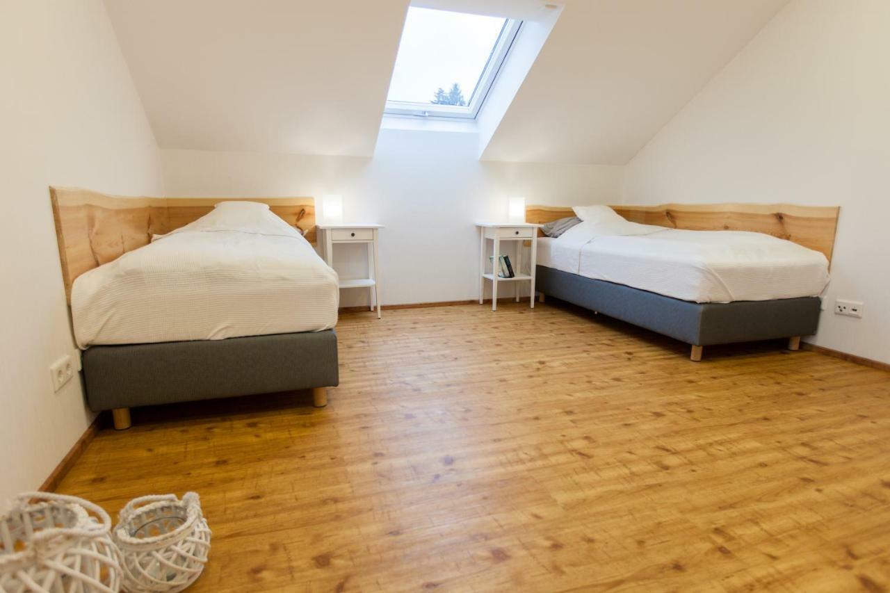 Dorf Alm Ferienwohnung Schwalmtal  Екстериор снимка
